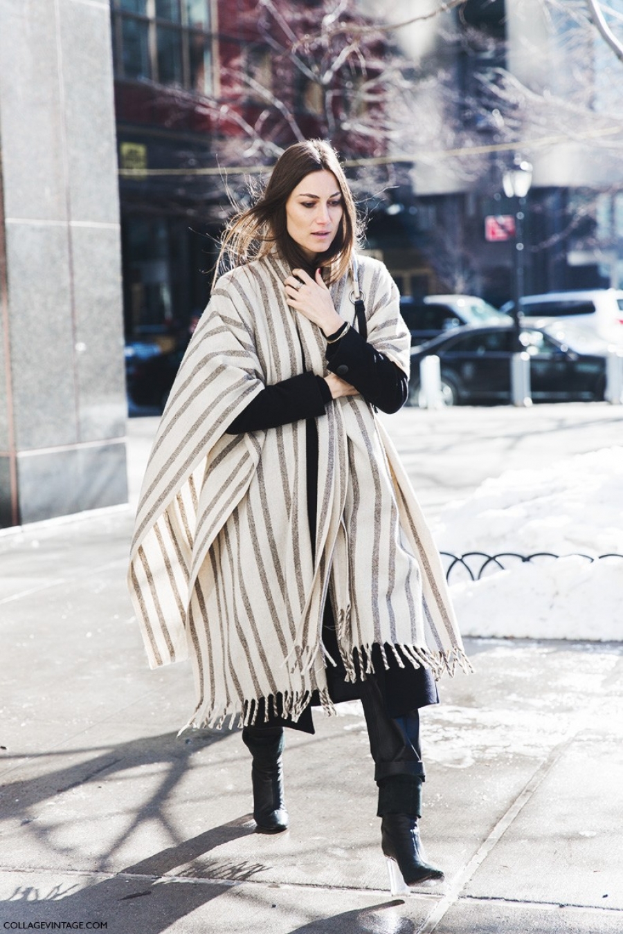 Blanket coats: Φορέστε την...κουβέρτα για πανωφόρι.