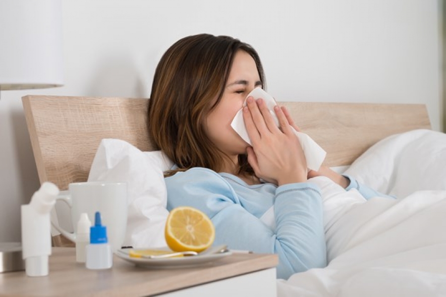 Πώς να αναγνωρίσετε τα συμπτώματα της γρίπης απο αυτά του κοινού κρυολογήματος
