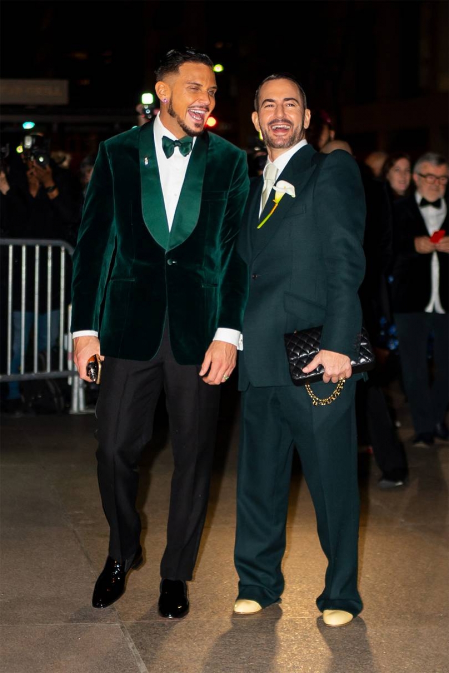 Οι καλύτερες εμφανίσεις των A-list σταρ στον γάμο του σχεδιαστή Marc Jacobs