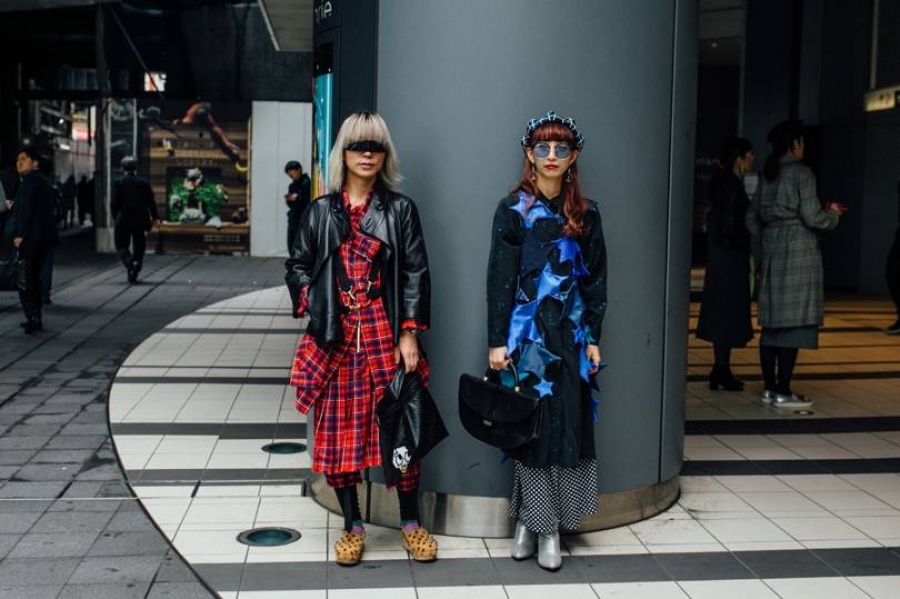 Big in Japan: Το πιο avant garde street style απο την εβδομάδα μόδας στο Τόκιο.