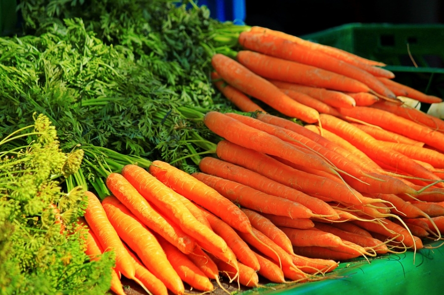 Το ξέρετε οτι τα καρότα κάνουν καλό και στο δέρμα;