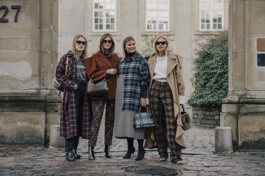 Street Style απο την εβδομάδα μόδας της Κοπεγχάγης